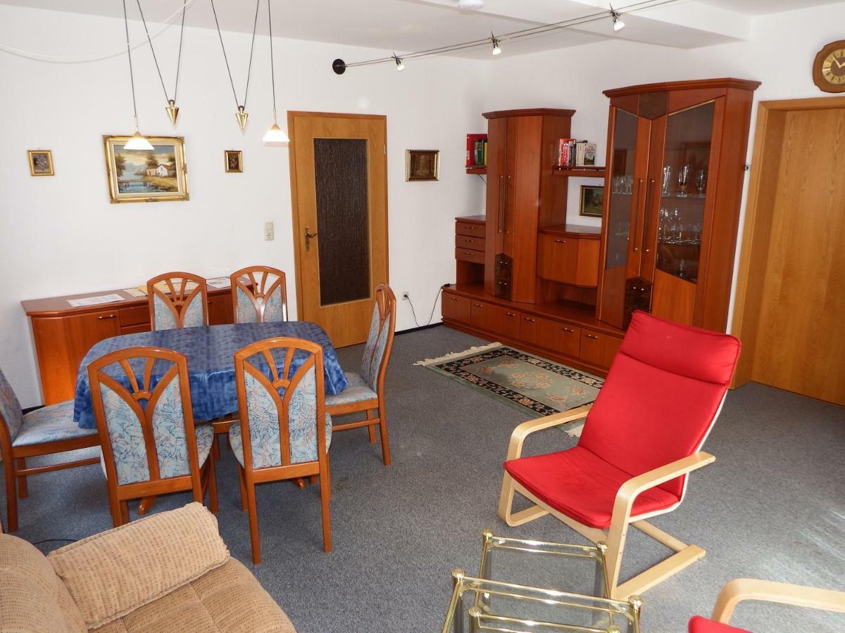 Nette Ferienwohnung Mit Eigenem Eingang Und Sonnenterrasse Idstein Exterior foto
