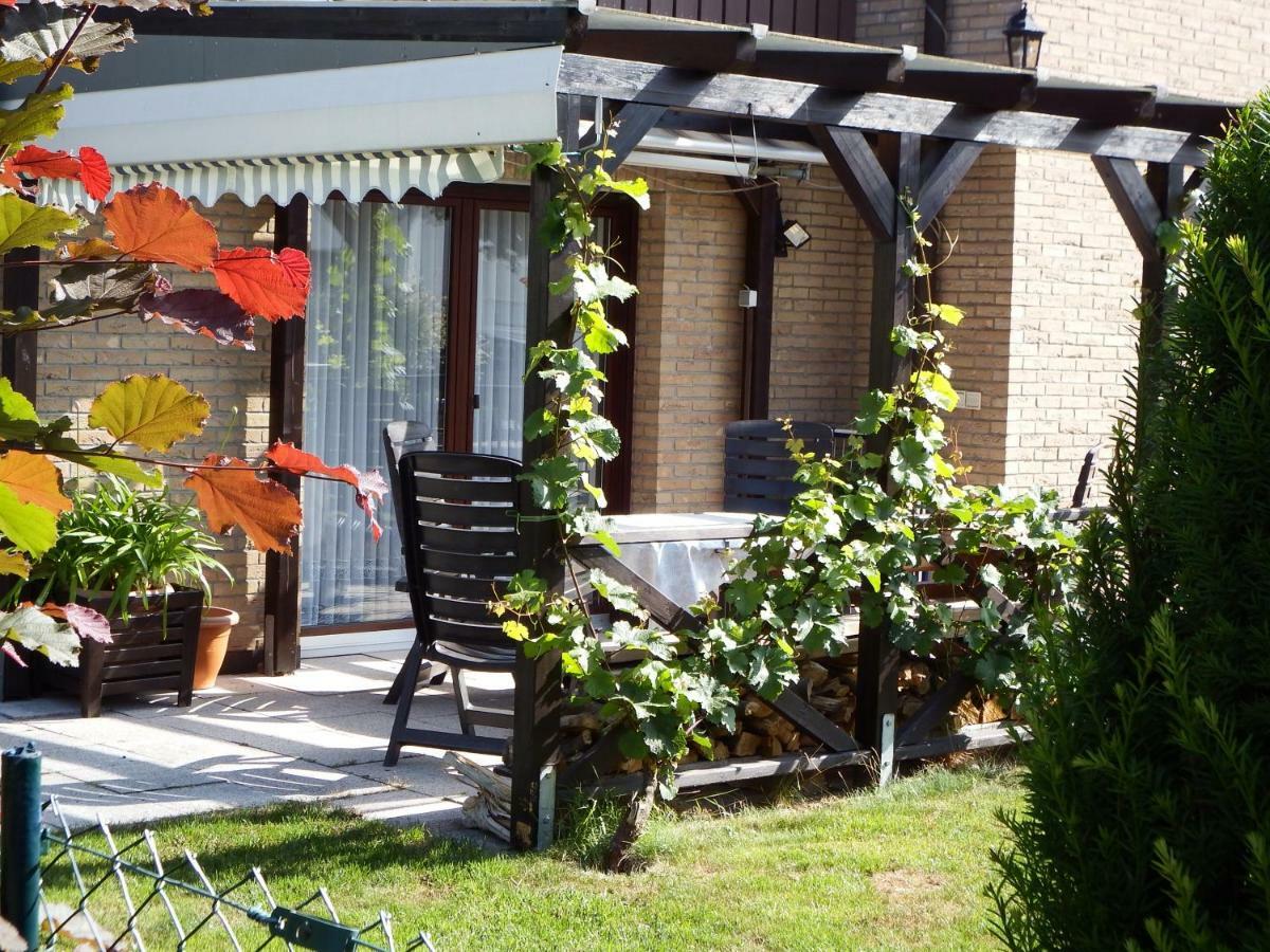 Nette Ferienwohnung Mit Eigenem Eingang Und Sonnenterrasse Idstein Exterior foto